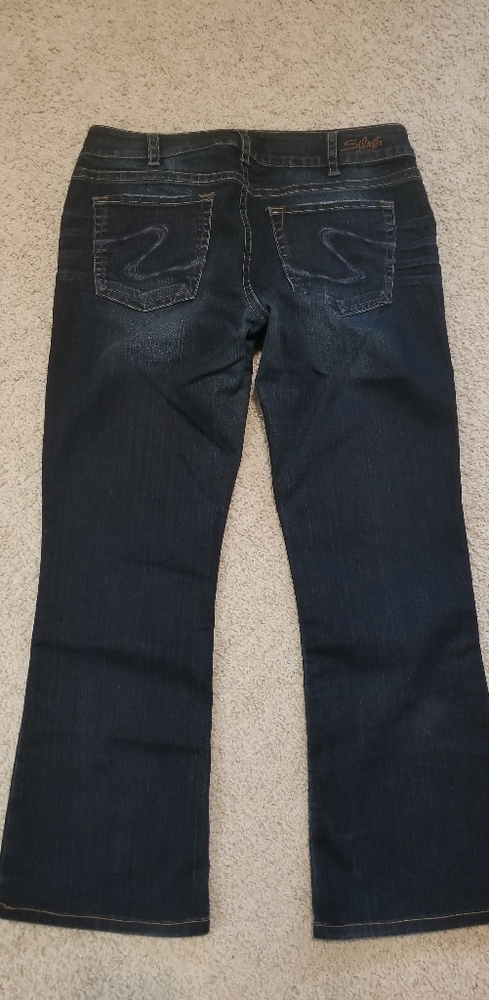 Silver Jeans - Picture 2 of 4